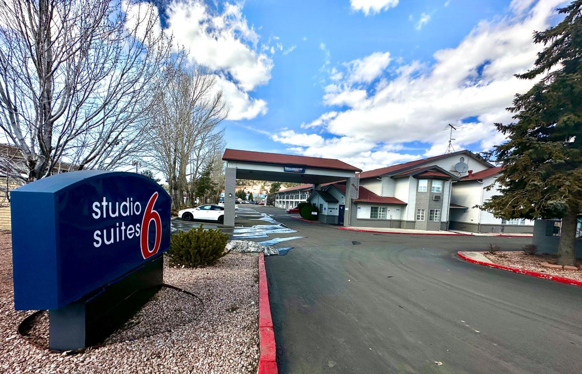 Studio 6 Flagstaff Az Exterior photo