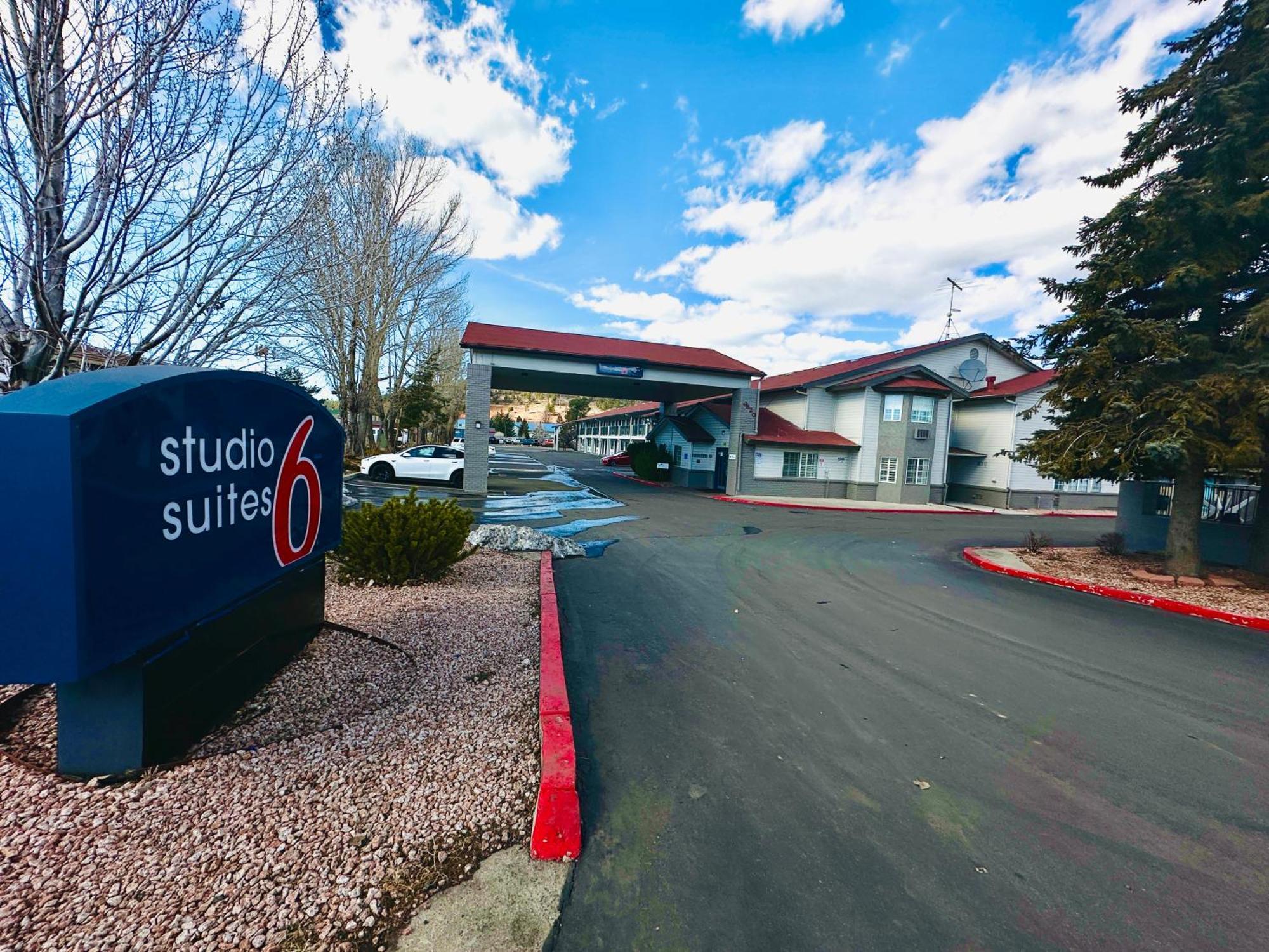 Studio 6 Flagstaff Az Exterior photo